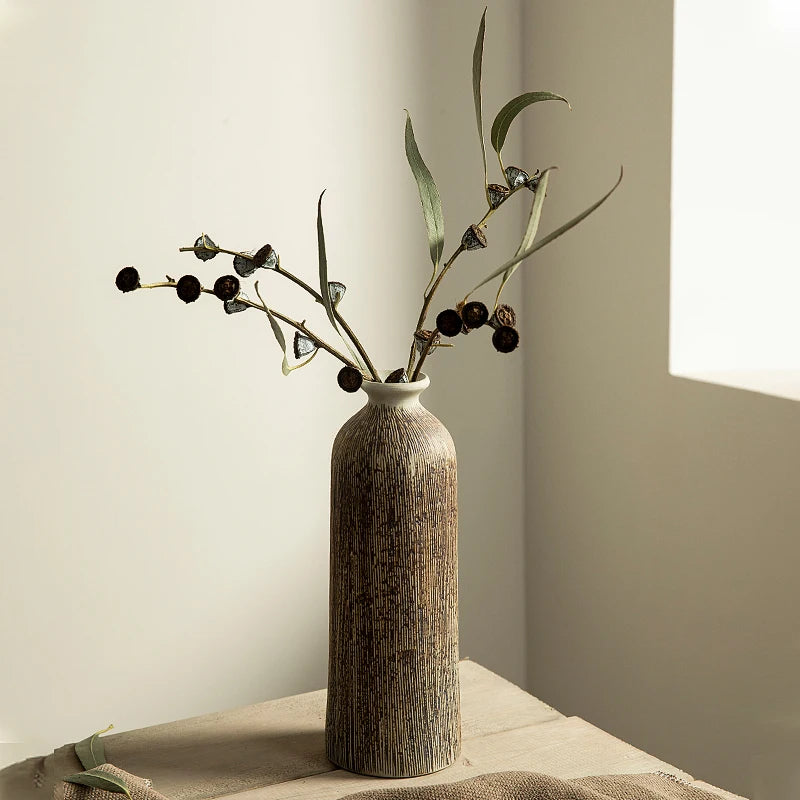 Rounded ceramic vase in Asian style – Hana